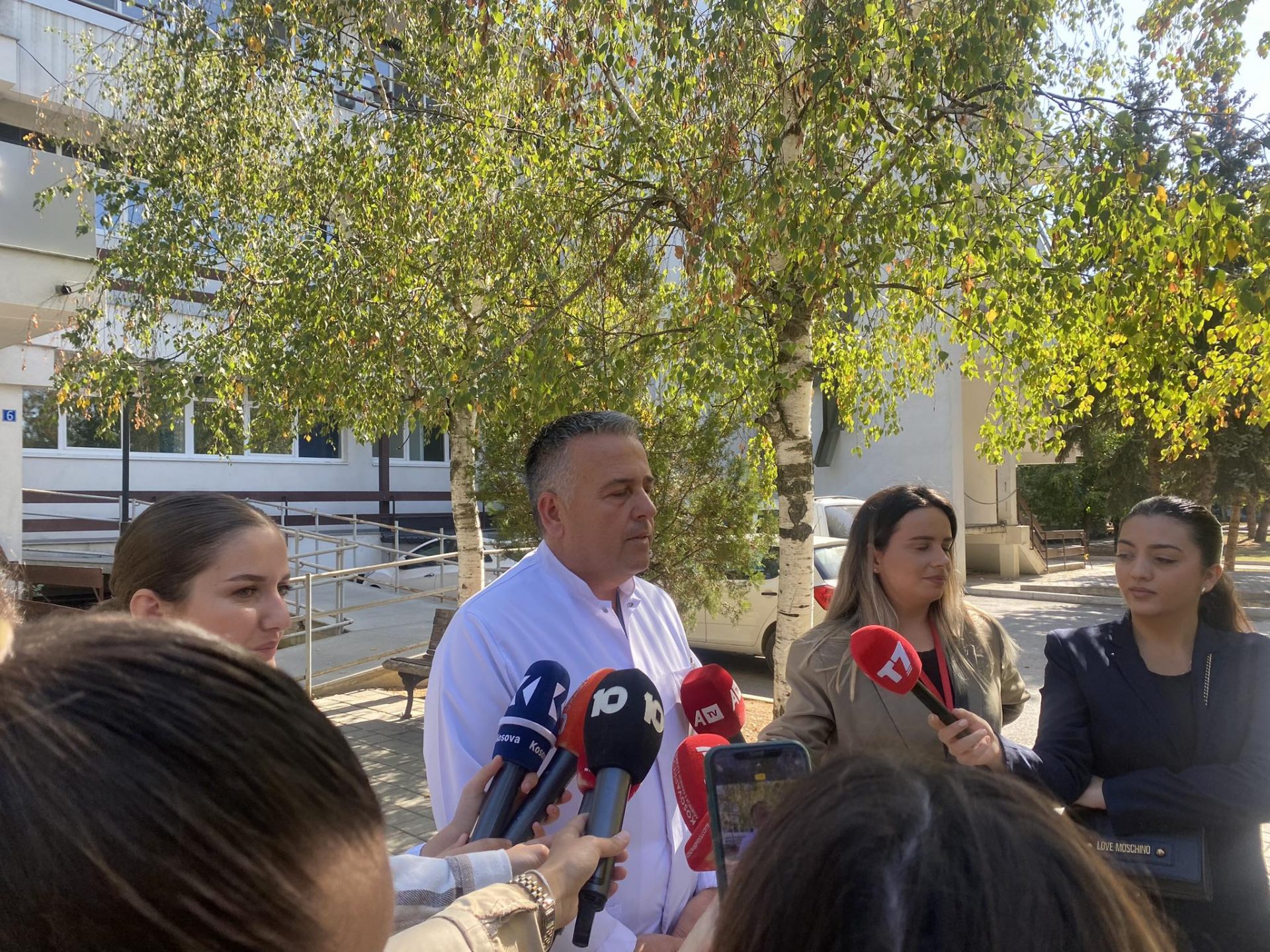 Arben Vishaj flet për të helmuarit në Malishevë