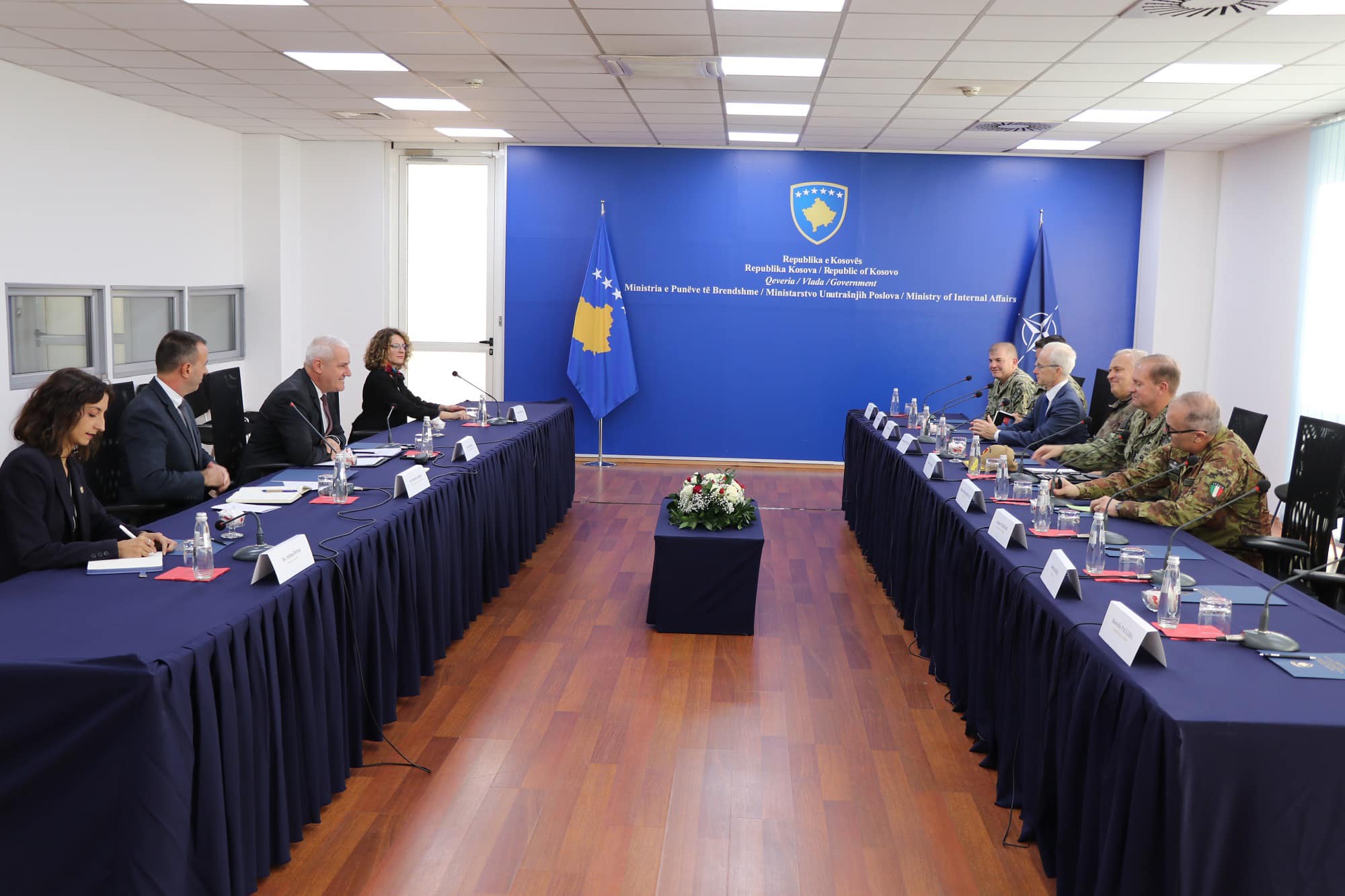 Sveçla takon gjeneralin e NATO-s