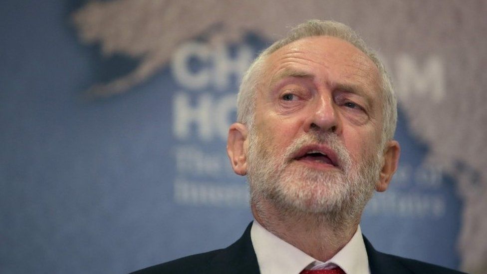 Corbyn reagon ashpër pas vrasjes së 500 palestinezëve në spital