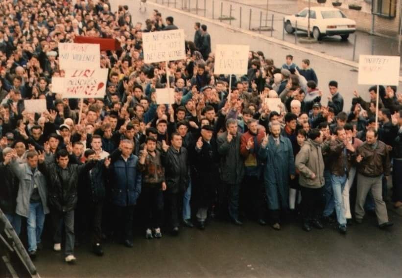 Haradinaj kujton protestën studentore