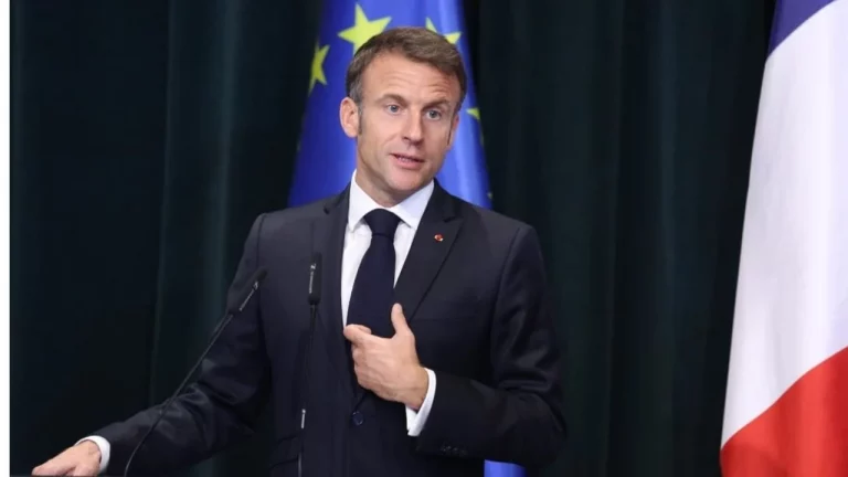 Presion e jo kërcënim i presidentit Macron