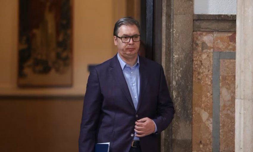 Letra e opozitës serbe drejtuar Borrellit, i ka shkaktuar nervozizëm Vuçiqit në konferencë