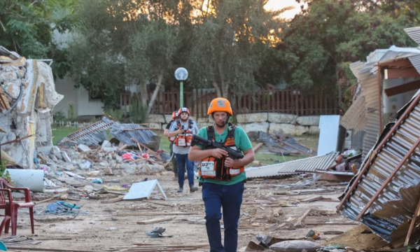 Rrëfimi i një të mbijetuari nga sulmi i Hamasit në jug të Izraelit