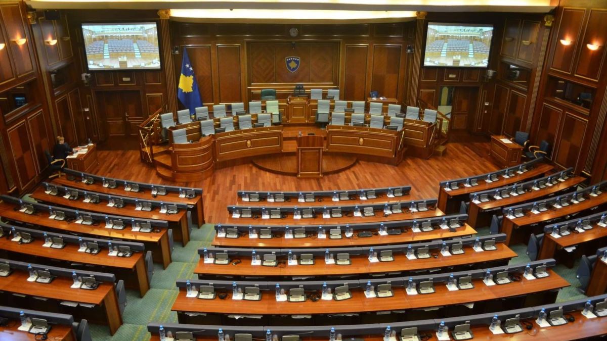 Përplasje ndërmjet pushtetit dhe opozitës për Projektligjin për KPMSHCK