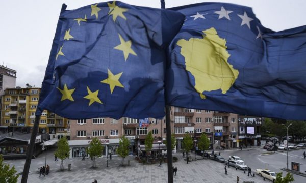 Kjo është dita kur pritet të filloj fushata për informimin e qytetarëve për liberalizimin e vizave