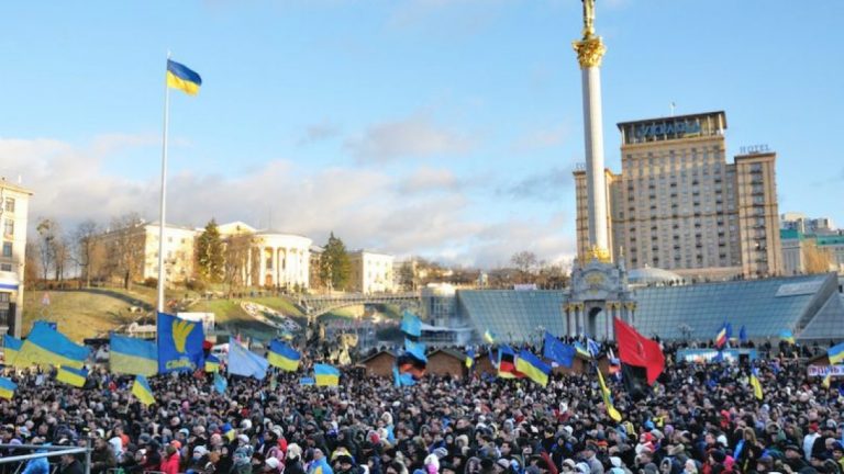 Pushteti serb i krahason protestat me ato në Kiev