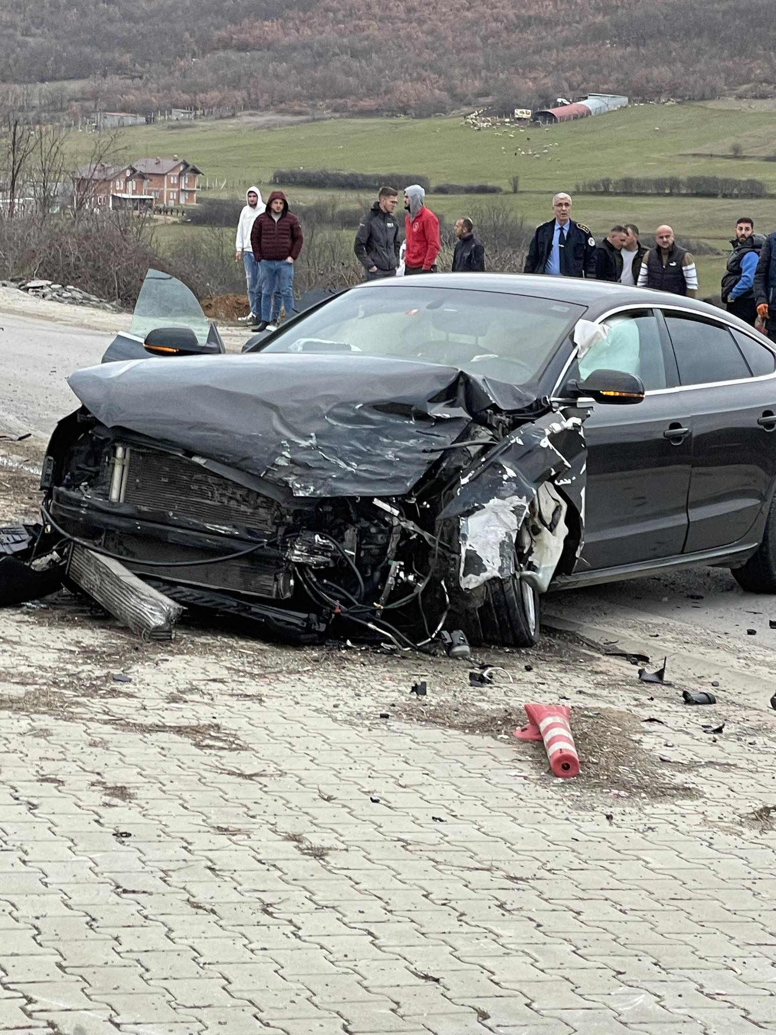 Aksident i rëndë në rrugën Malishevë-Dragobil, pamje i sjell TV Arbëria