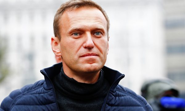 Kritiku i Putinit, Navalny futet në izolim në burgun në Arktik