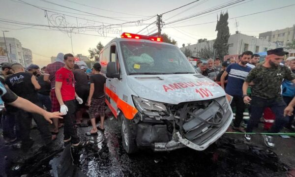 Vetëm 6 ambulanca që punojnë kanë mbetur në Gaza