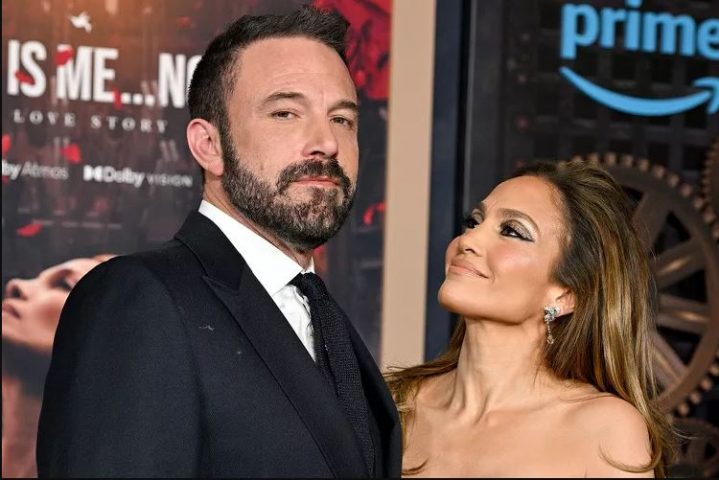 Ben Affleck nuk donte që lidhja e tij me Jennifer Lopez të shfaqej në rrjete sociale