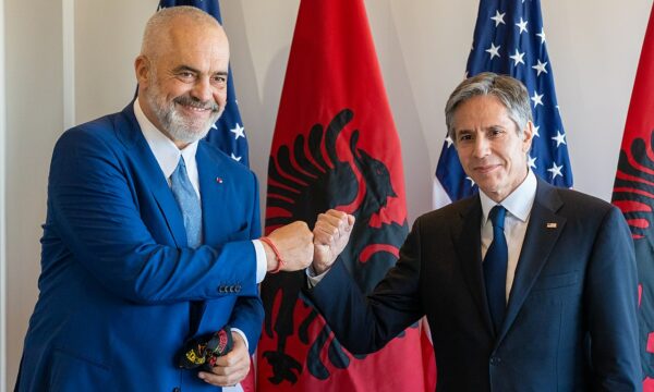Blinken zgjodhi Shqipërinë, Edi Rama: Vlerë e veçantë, pa asnjë rezervë e mbështesim normalizimin Kosovë-Serbi