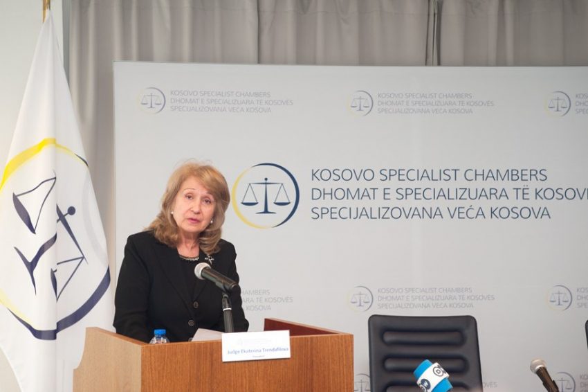 Trendafilova sot mban konferencë për media në Prishtinë