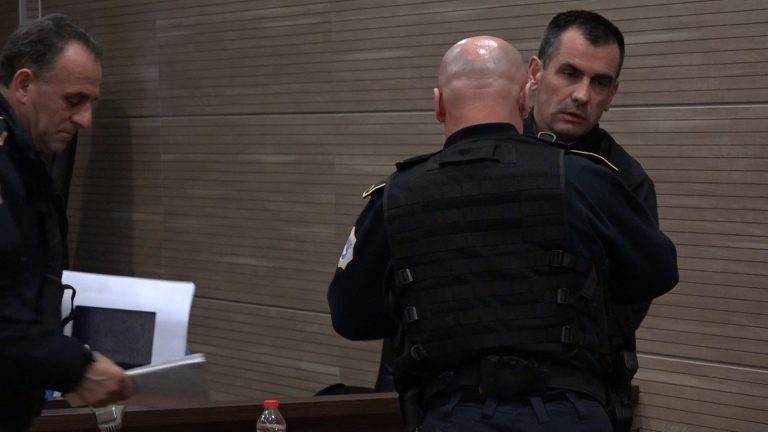 Enver Sekiraqa rikthehet në arrest shtëpiak