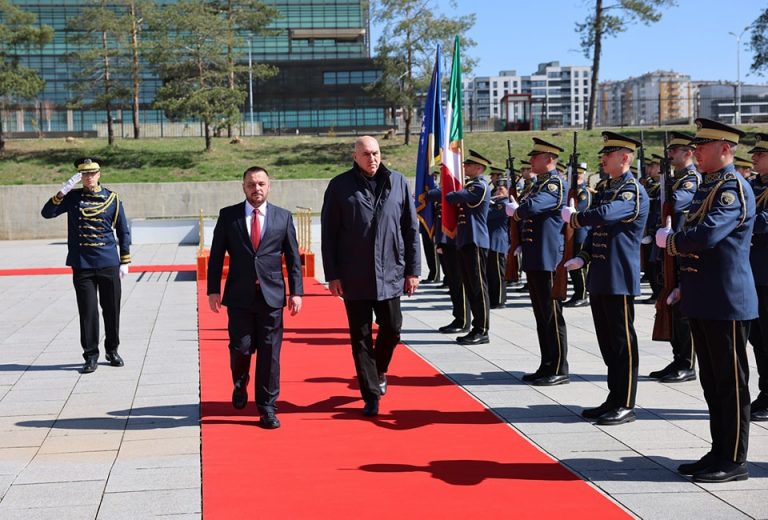 Maqedonci pas takimit me homologun italian: E nënvizova qëllimin tonë për t’iu bashkuar NATO-s