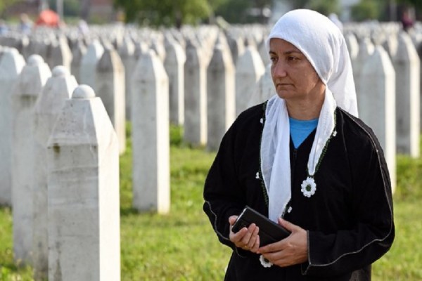 ​Shtyhet rezoluta për Srebrenicën