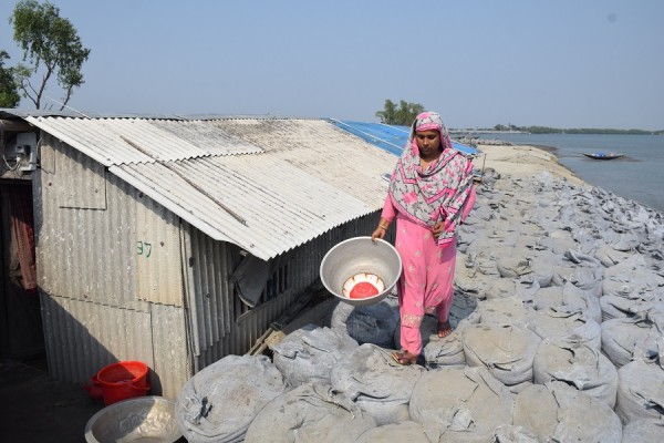 ​Bangladeshi nën valën më të gjatë të të nxehtit në 76 vjet