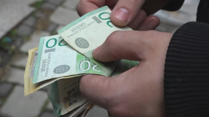 A u hoq dinari në Kosovë, ja çka zbulon hulumtimi