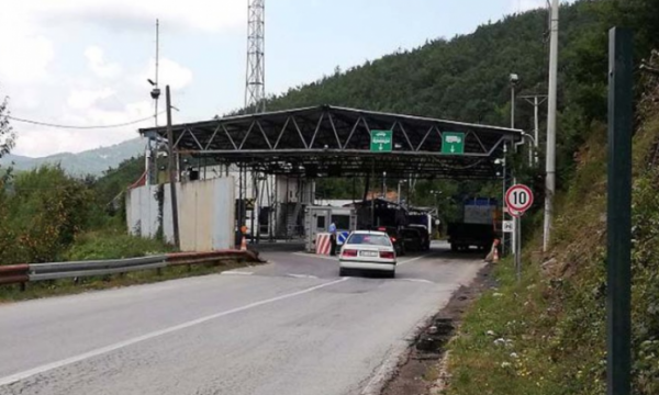 Një muaj paraburgim për të arrestuarin në Bërnjak për falsifikim të dokumenteve