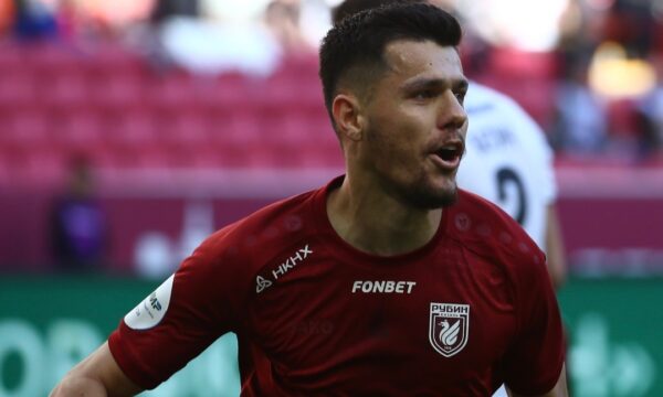 Mirlind Daku shënon sërish gol të bukur në Rusi, Rubini barazon me Uralin