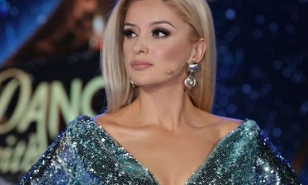 Alketa Vejsiu goditet me kanaçe në skenën e ‘X Factor’