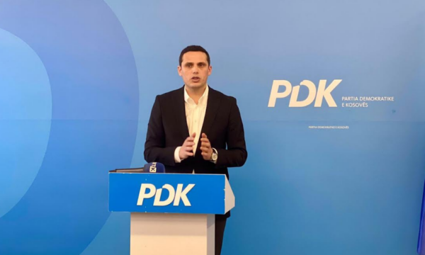 Zyrtari i PDK-së: Albulena Haxhiu duhet të shkarkohet, është e pavetëdijshme për rolin e saj