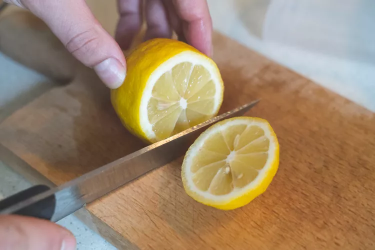 4 Përfitimet shëndetësore të limonit