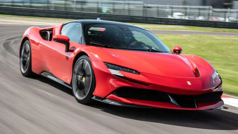 Ferrari elektrik pritet të kushtojë mbi gjysmë milion euro