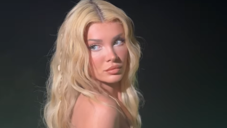 Era Istrefi sjell video provokuese nga prapaskenat e klipit të ri