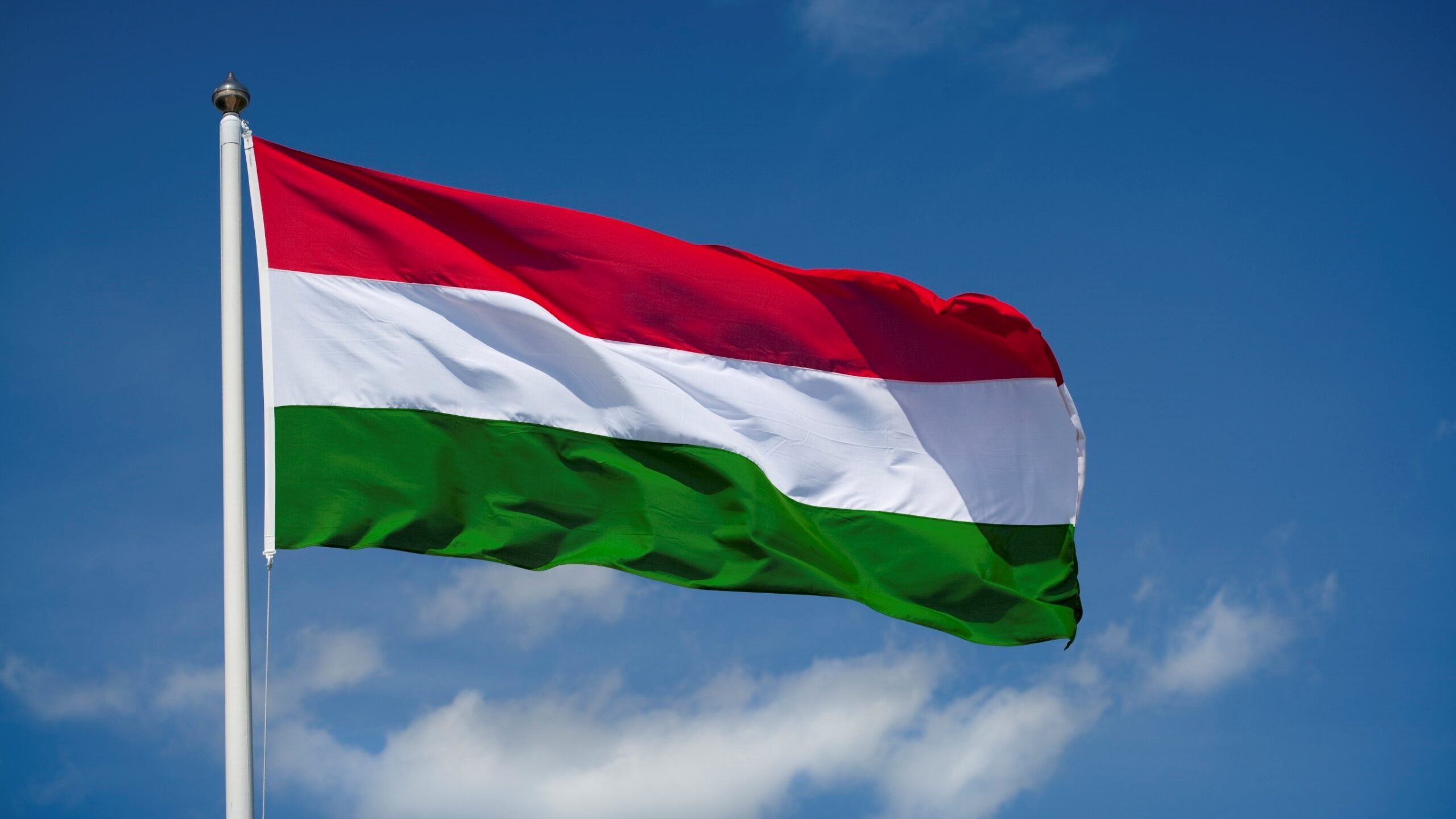 Hungaria duhet të paguajë 200 milionë euro për shkeljen e rregullave të Bashkimit Evropian