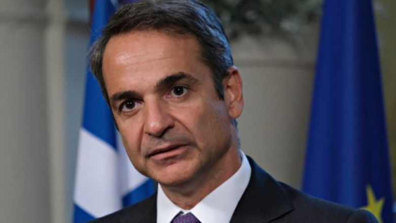 Mitsotakis: Paralajmërojmë fqinjin tonë verior, nuk e nisët mirë duke shkelur si të drejtën ndërkombëtare ashtu edhe detyrimet tuaja