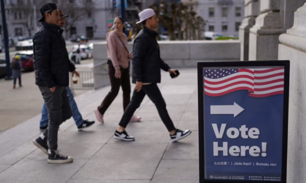 Zyrtarët paralajmërojnë votuesit amerikanë për dezinformimin rreth zgjedhjeve