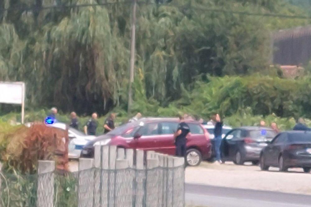 Hajrizi raportohet të jetë vrarë në një prej rrugëve të Loznicës, informatën për të e kishte dhënë një banor