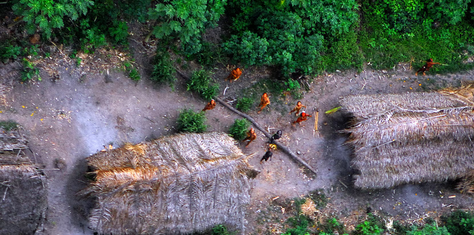 Reuters publikon foto të rralla të fiseve në Amazonë që s’kanë kontakte me botën