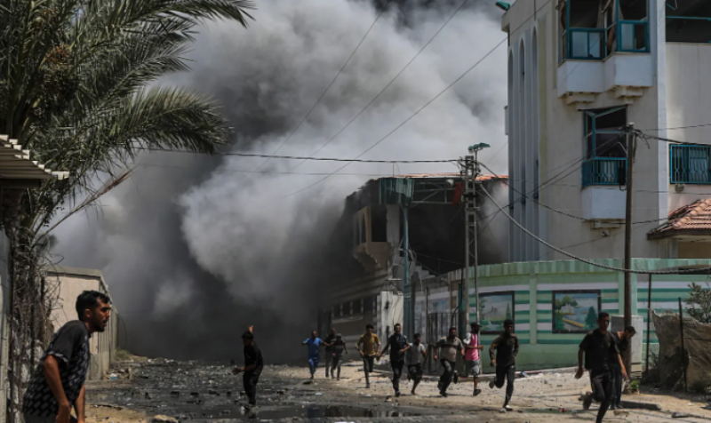 30 të vrarë dhe mbi 100 të plagosur pas një sulmi në një shkollë në Gaza