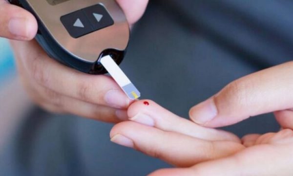 Një test një minutësh zbulon nëse jeni në rrezik të prediabetit