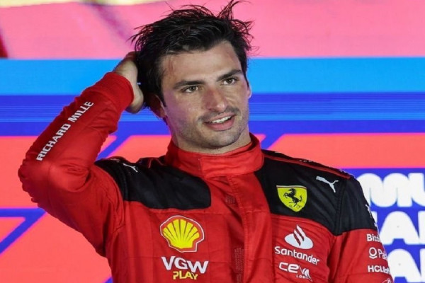 ​Carlos Sainz largohet nga Ferrari