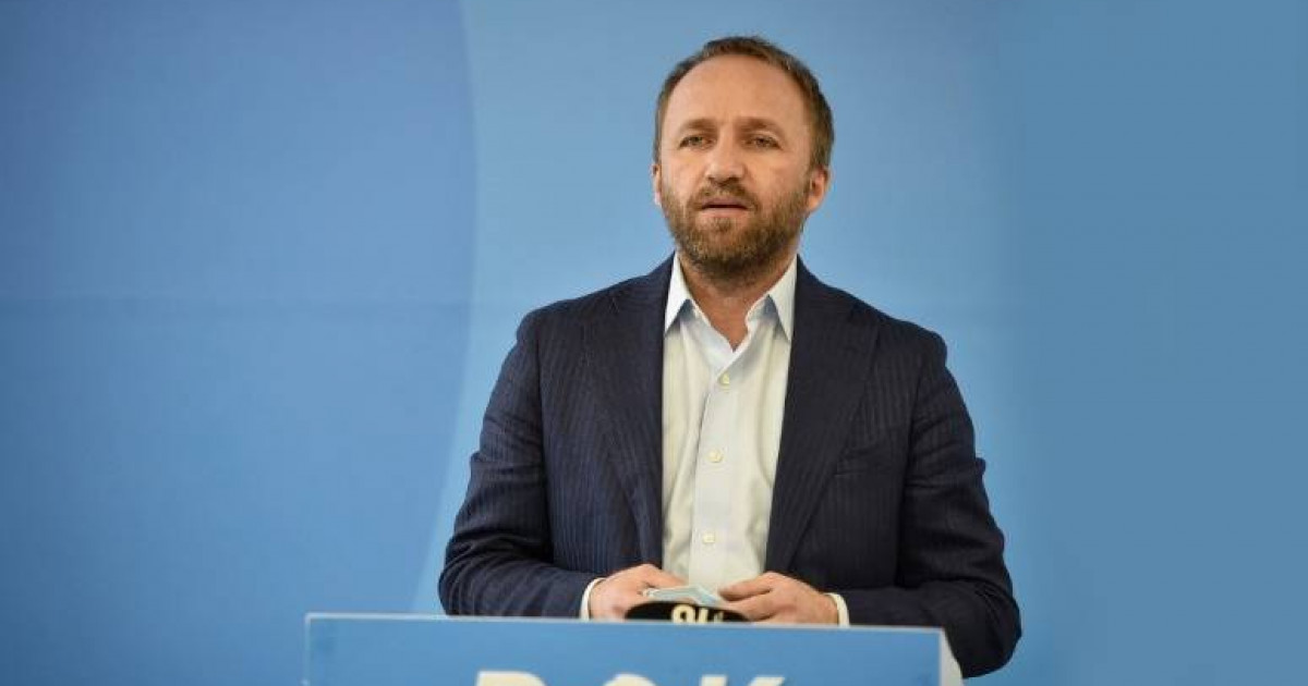 Shkyçja e bizneseve, Tahiri: Katastrofë kombëtare ekonomike, tradhti ndaj qytetarëve të vendit