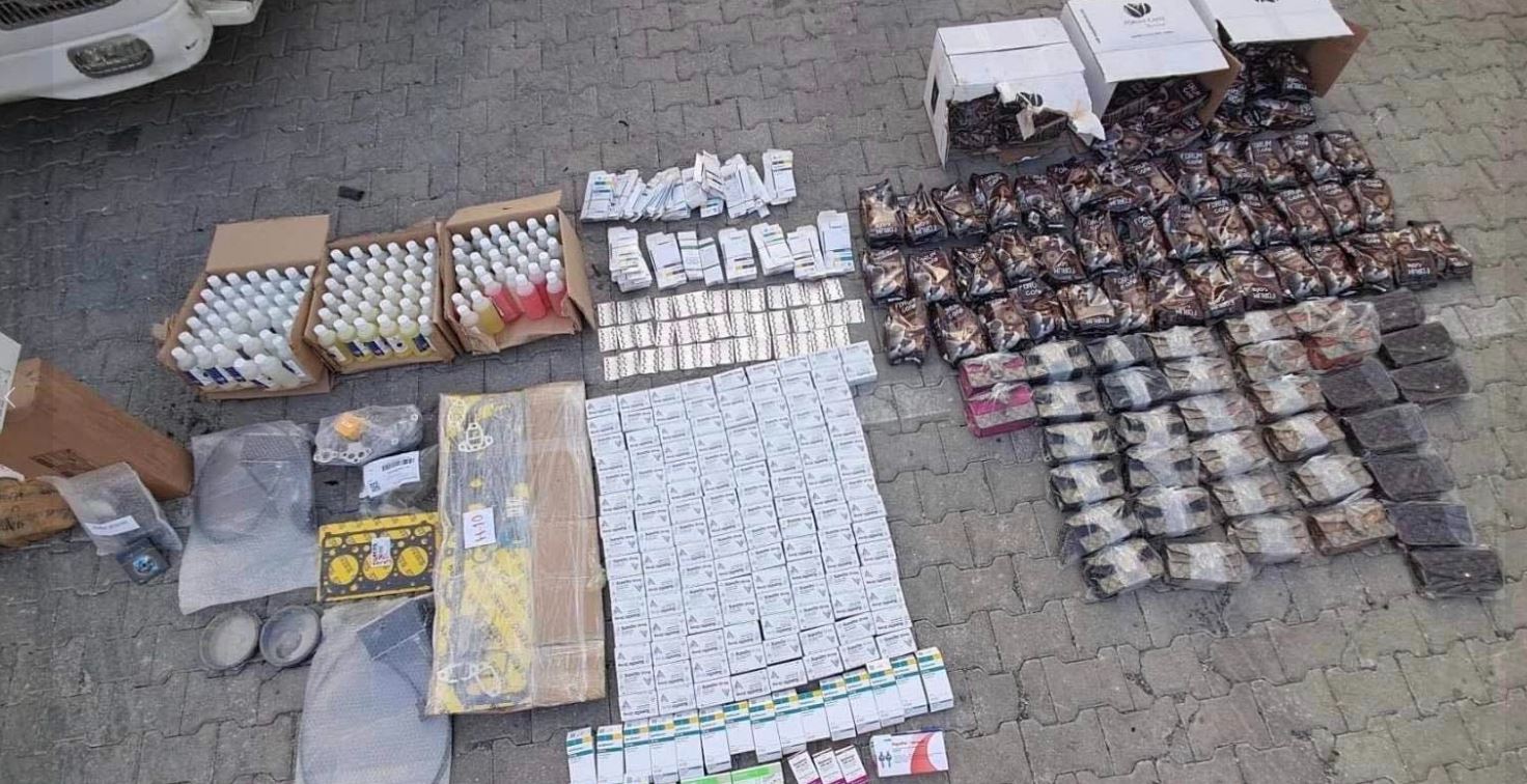 Dy kosovarë ndalohen në Maqedoni të Veriut për kontrabandim të barnave, kafesë dhe parfumeve