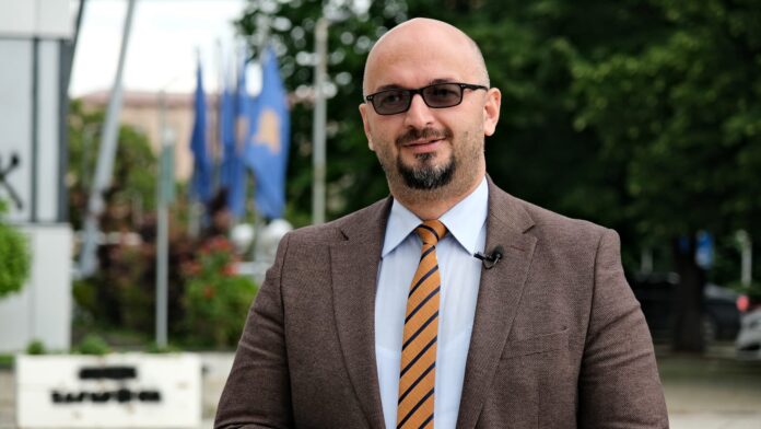 Kosovës do t’i shtohen edhe 300 ushtarë të rinj | Sipas ekspertit të sigurisë ky shtim është plan gjithëpërfshirës