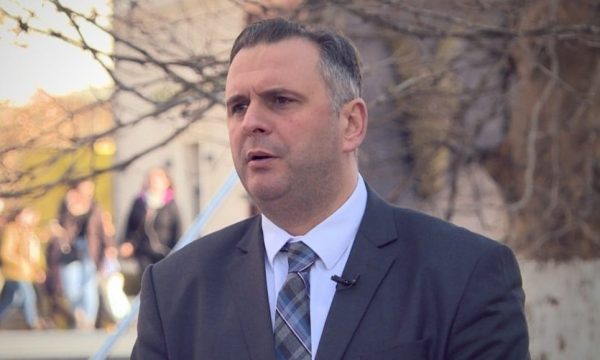 Bajqinovci: Qeverinë e bëjmë me Limajn dhe minoritetet pakicë