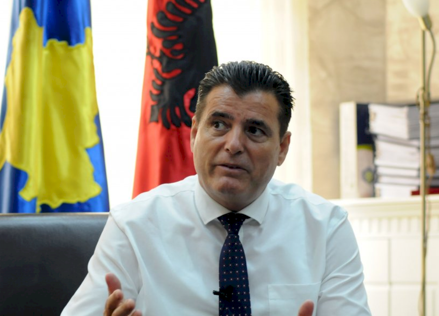Bahtiri tregon se a do të propozohet Haxhiu sërish për kryeparlamentare