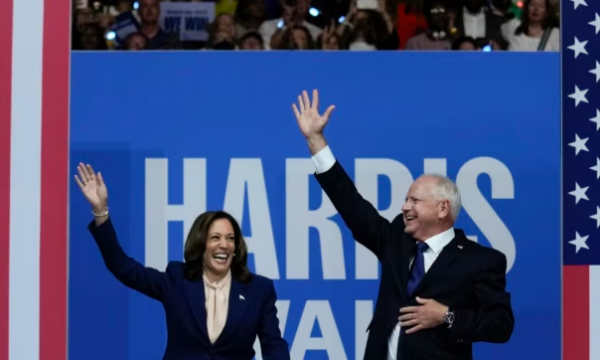 Kamala Harris, Tim Walz shfaqen në fushatë për herë të parë së bashku