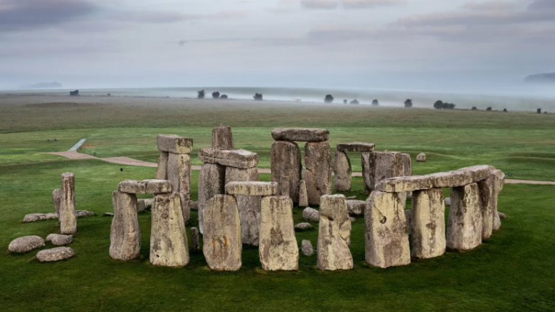 Thellohet misteri i shkëmbit 6 tonësh në qendër të strukturës Stonehenge