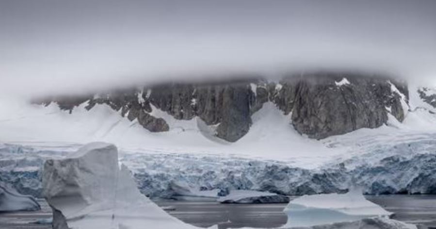 Rekord në Antarktidë, temperaturat rriten 10 gradë Celsius mbi mesataren