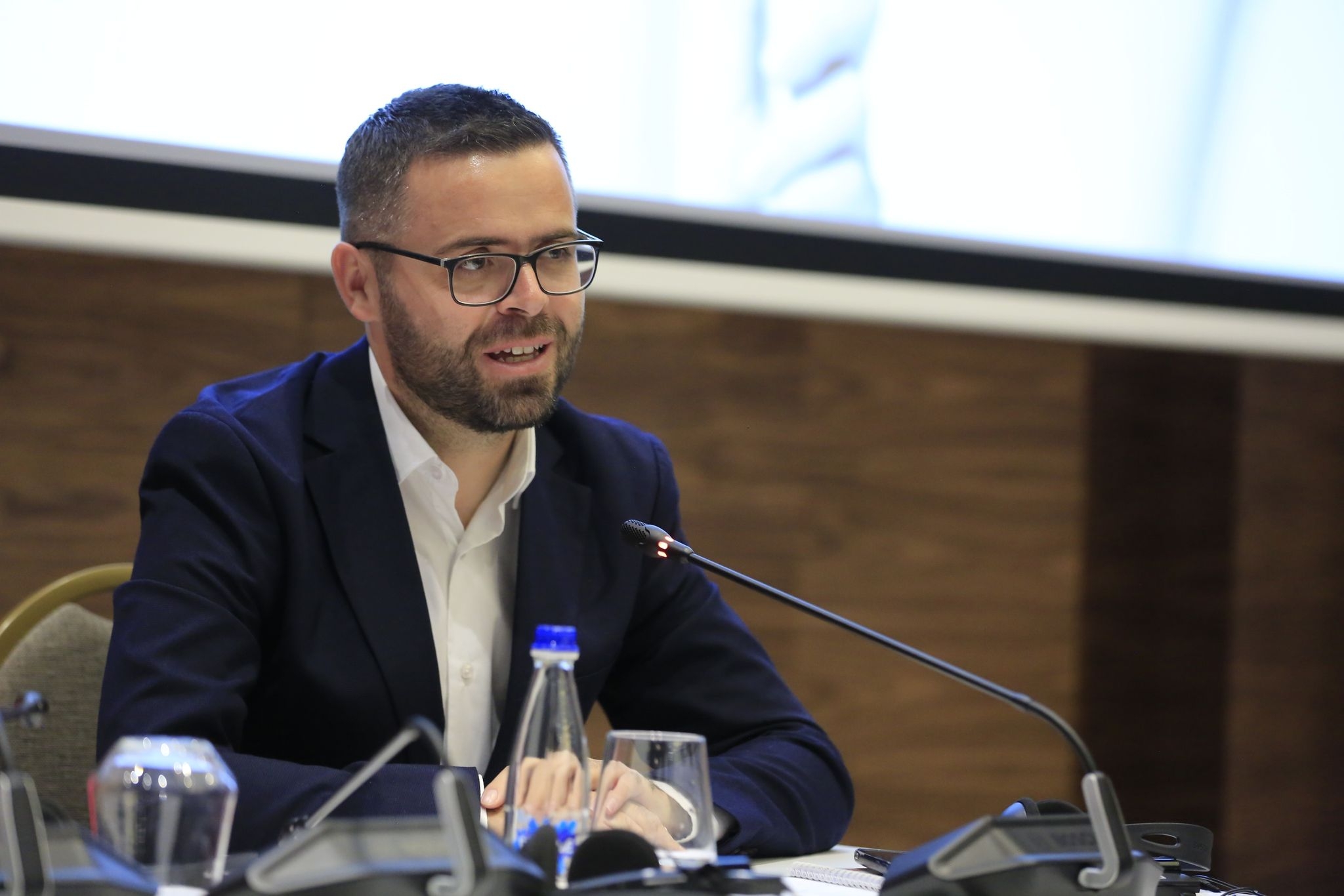 Rexha e sqaron: Renditja për lirinë e medias i takon raportit të majit – publikimi i sotëm është vetëm ripërpunim nga një magazinë