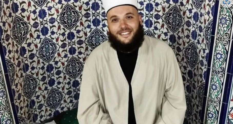Arrestohet predikuesi “salafit” Leonis Hamza, pritet të dëbohet në Kosovë