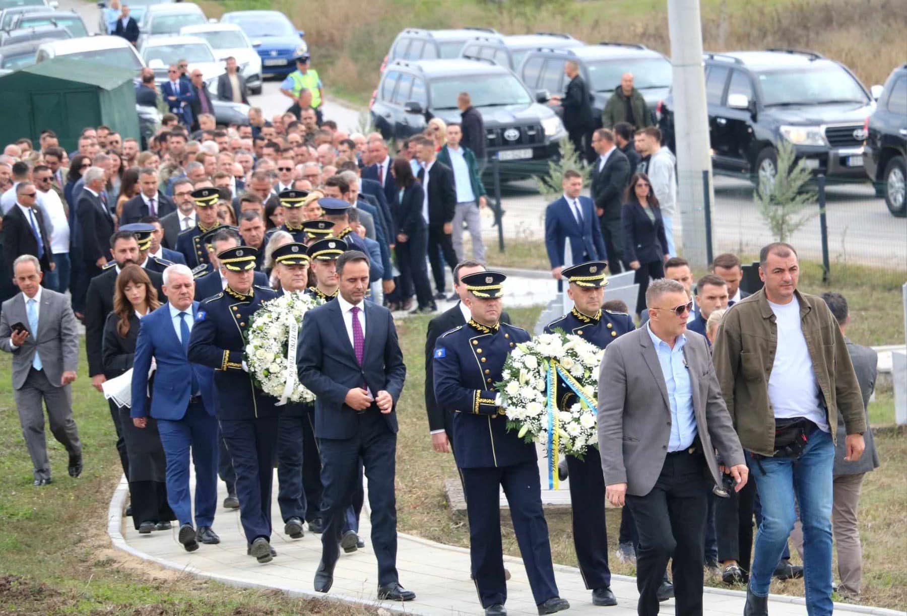 Konjufca për Bunjakun: Me ndërgjegje të lartë u gjend përballë paramilitarizmit të vjetër të Serbisë