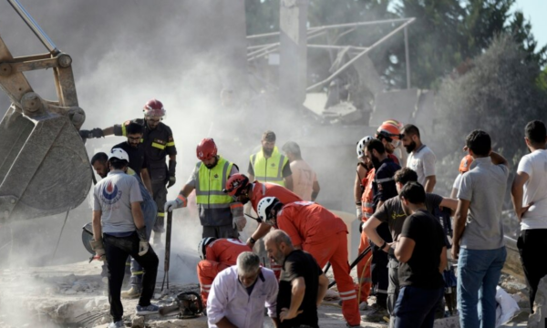 Sulmi ajror izraelit vret 23 punëtorë sirianë, raportojnë mediat libaneze