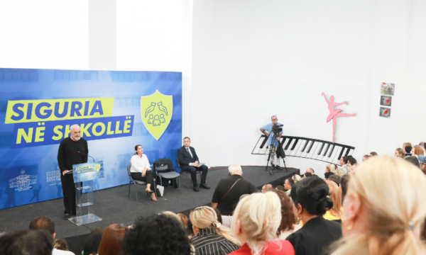 Masa për shkolla më të sigurta, Edi Rama: Shumë shpejt do implementohet edhe Inteligjenca Artificiale