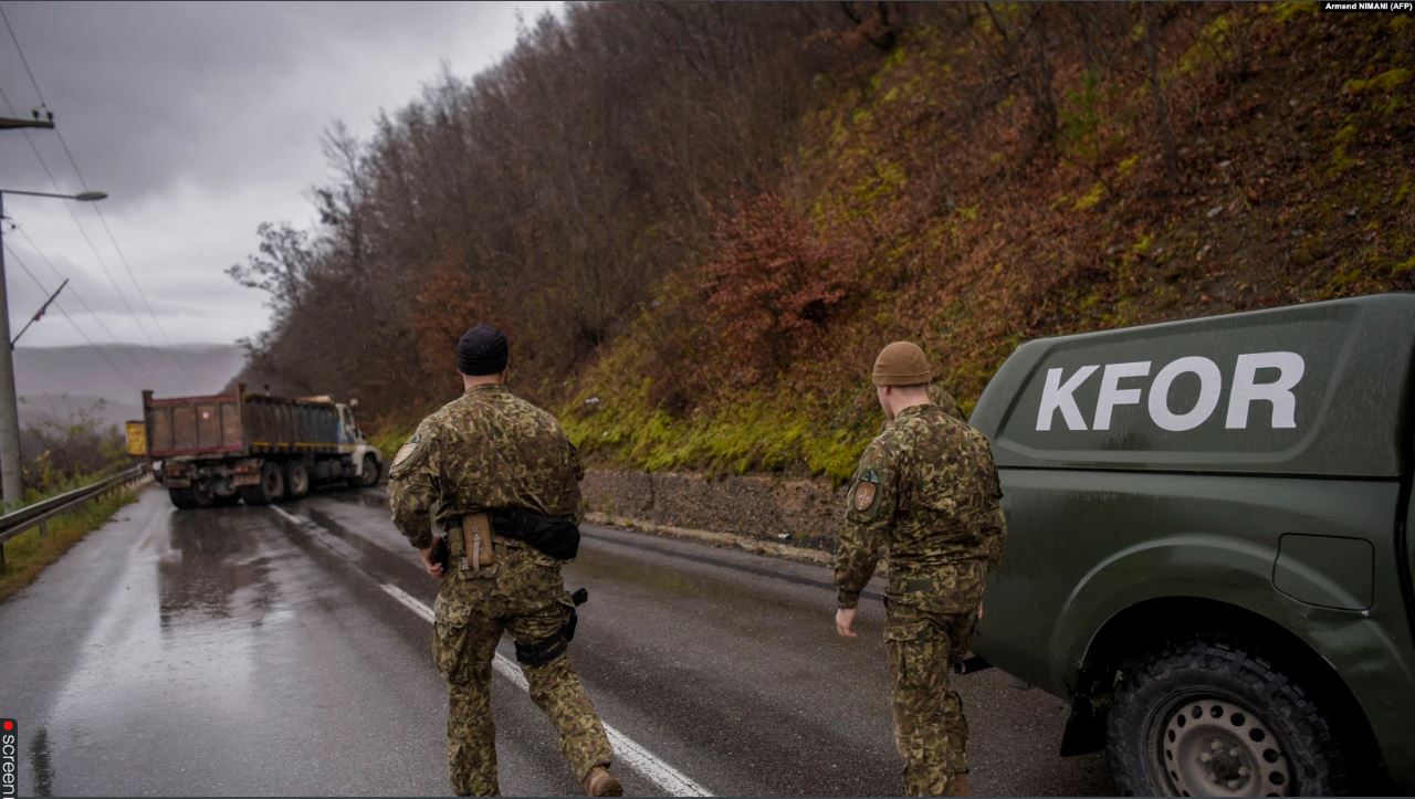 Mbi 300 trupa britanike vijnë në Kosovë për stërvitje të përbashkëta me ushtarët e KFOR’it